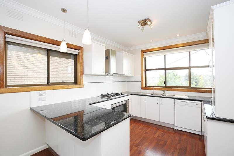 Amberwood Apartments