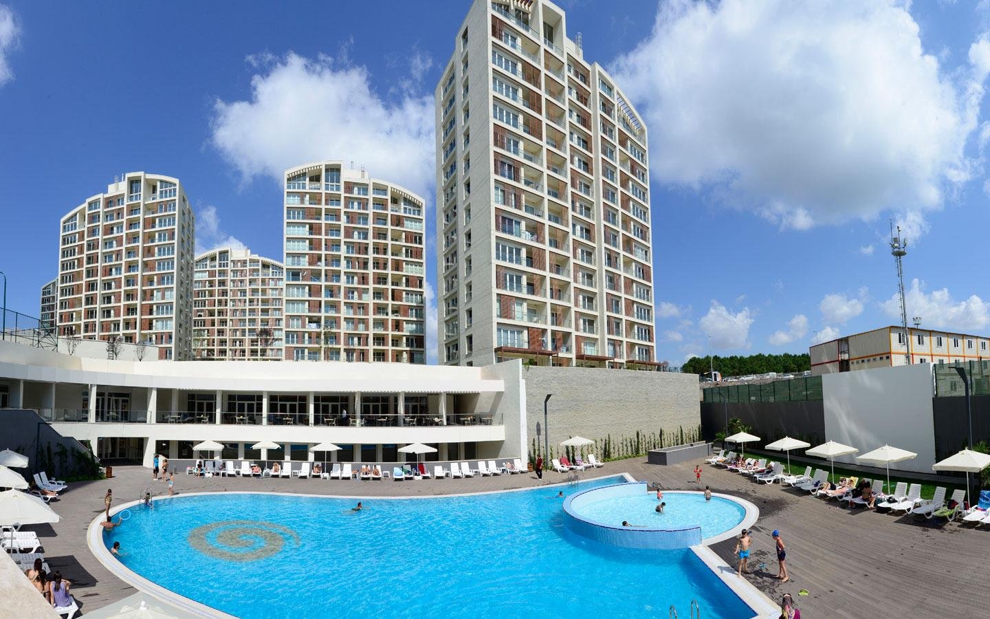 Walnut Park Apartments