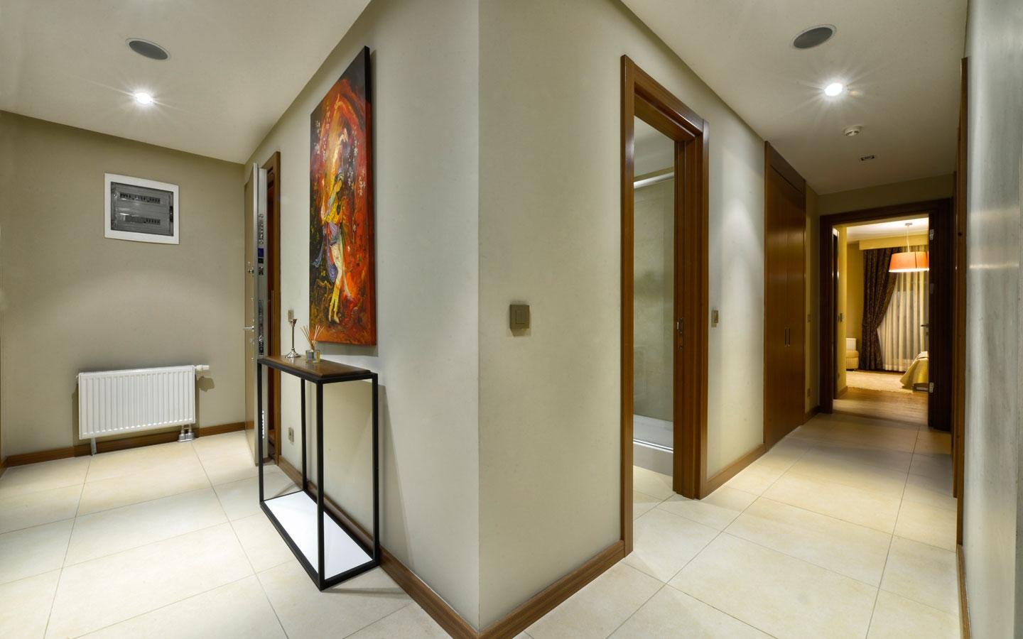 Amberwood Apartments